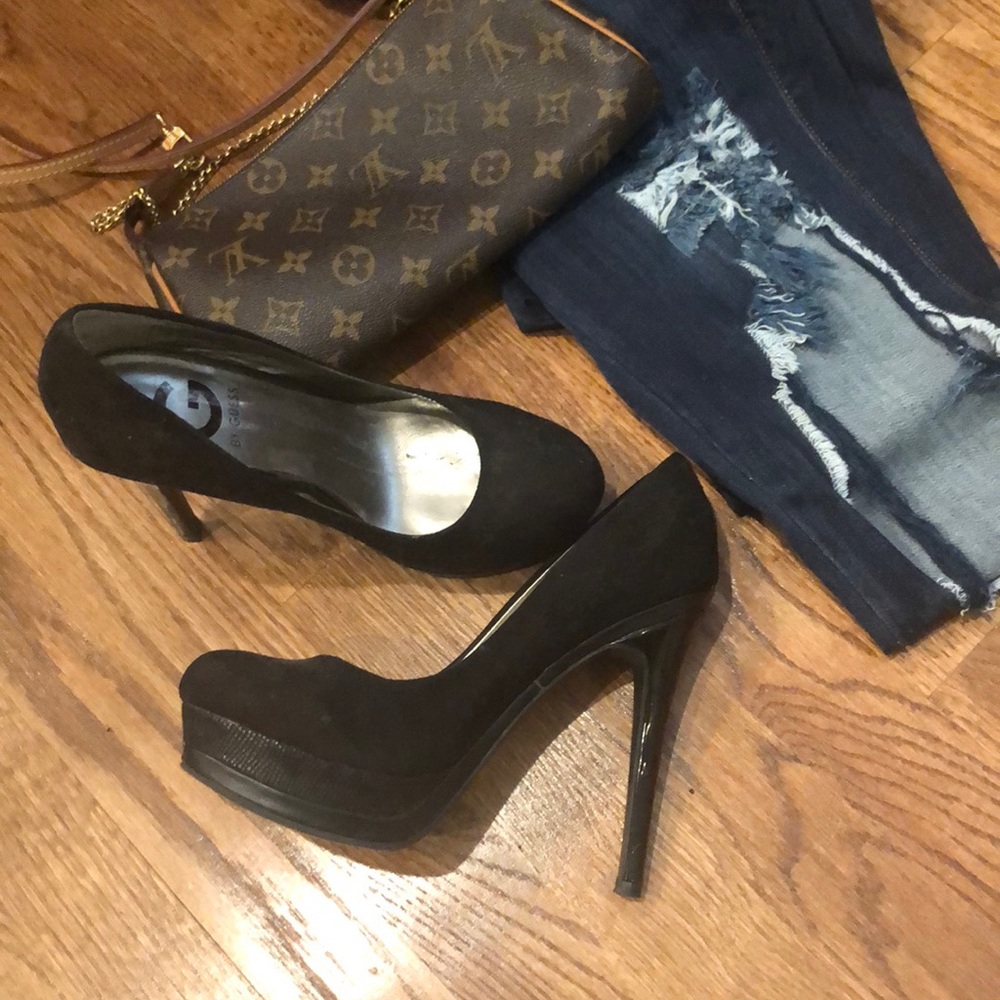 G by GUESS stiletto black suede heels